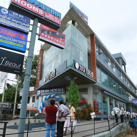 Karippals Inn Kottayam Bagian luar foto