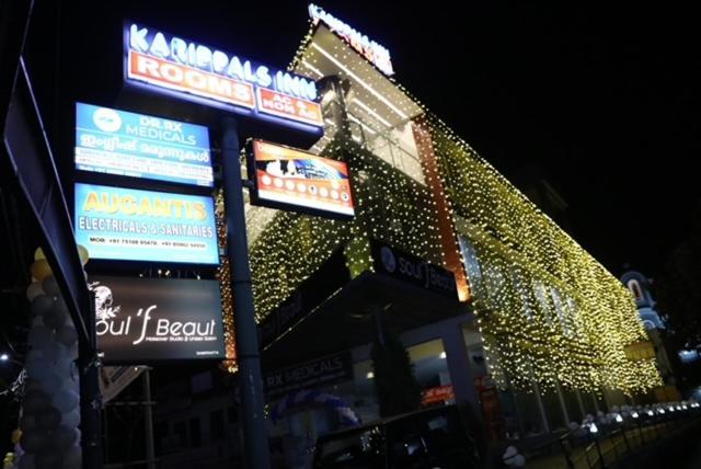 Karippals Inn Kottayam Bagian luar foto