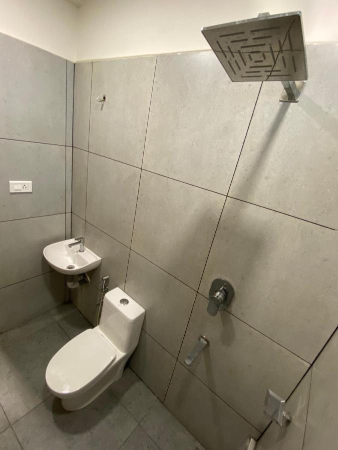 Karippals Inn Kottayam Bagian luar foto